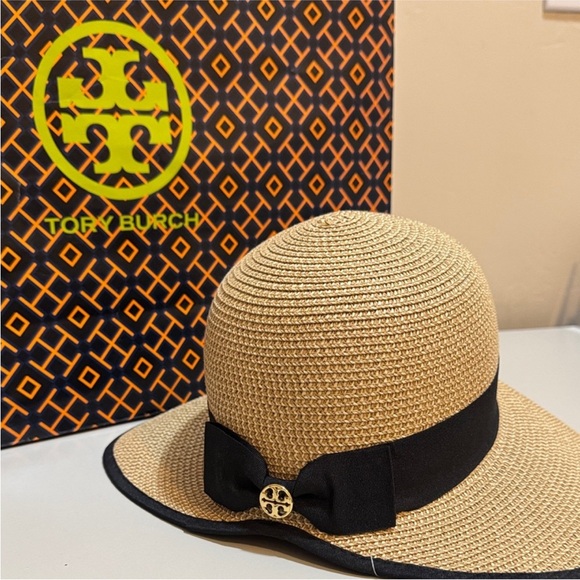 Tory Burch✨ Tan and black Sun Hat one size UPF 50+ - Picture 2 of 15